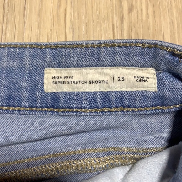 pacsun high rise distressed shorts - Picture 2 of 3